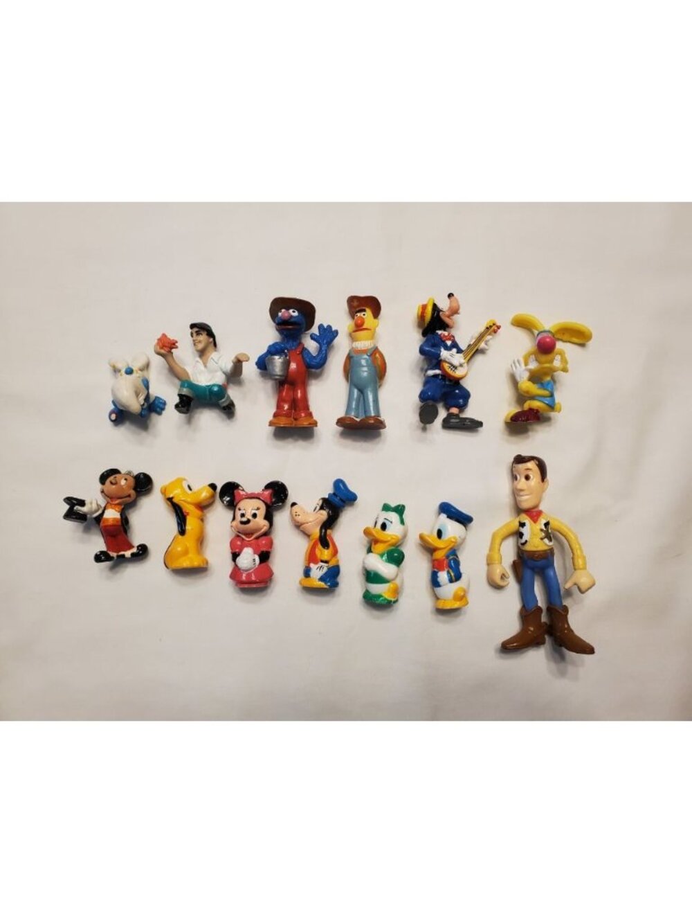 Disney, Sesame Street And Smurf Lot Of Figurines Total Of 13 Pieces